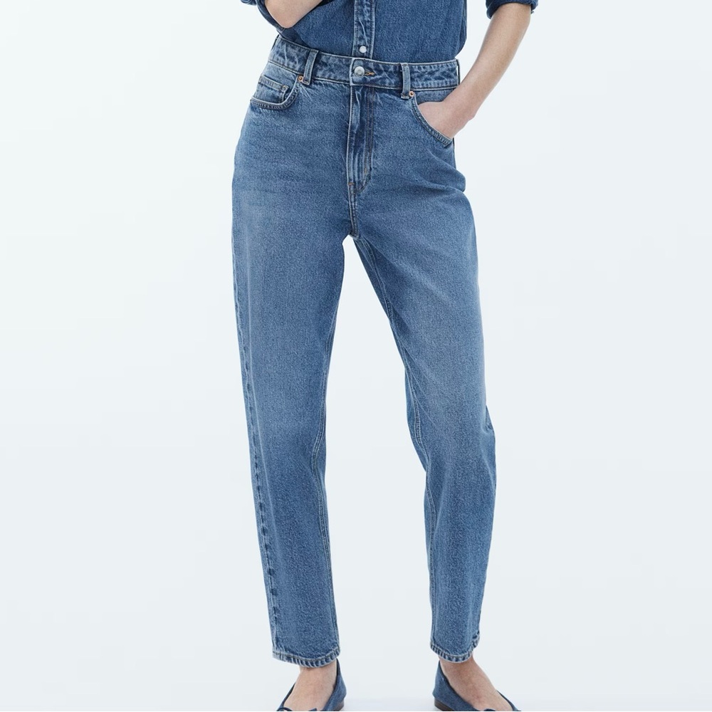 NWT H&M Ankle Length Mom Jeans - Sz 4